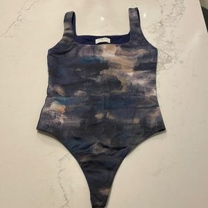 Aritzia Babaton Contour thong Bodysuit - square neck